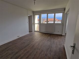  Appartement � louer 4 pi�ces 73 m�