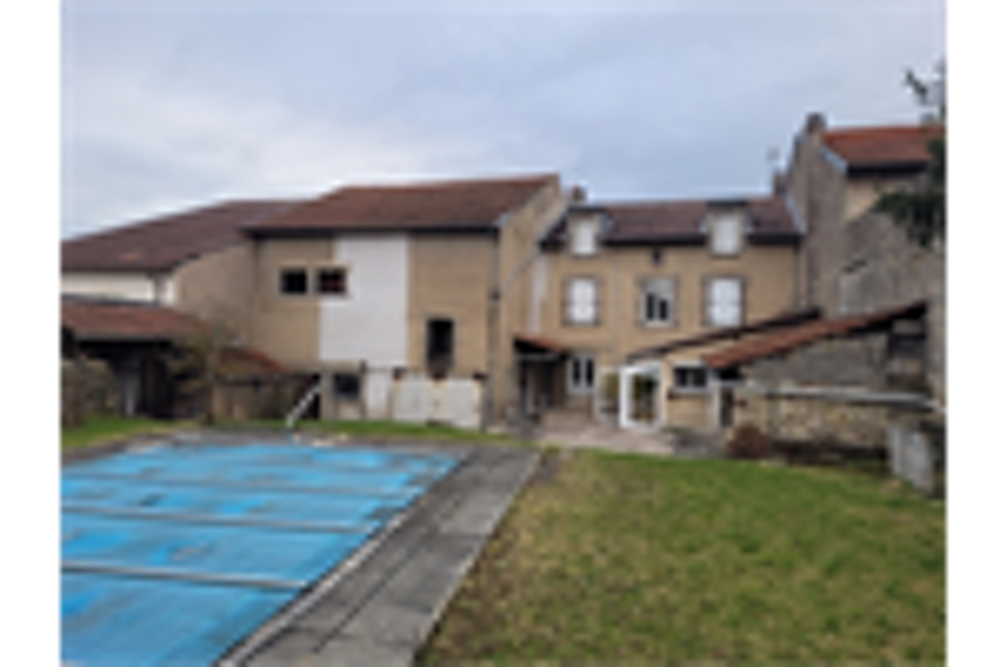 Maison 8 pièces 223 m² · à Luneville · 223 m² · 212 000 €
