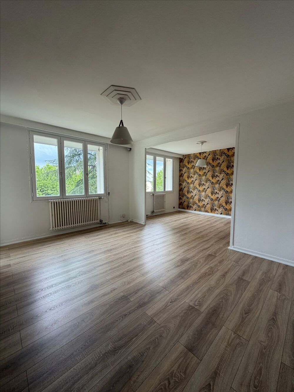 Location Appartement Appartement T3 de 70 m² avec balcon et cave – Centre de Craponne Craponne