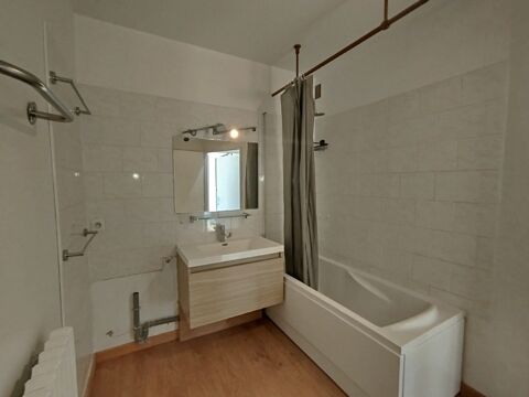  Appartement � louer 4 pi�ces 88 m�