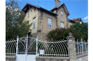  Maison  louer 7 pices 156 m
