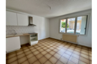  Appartement à louer 2 pièces 51 m²