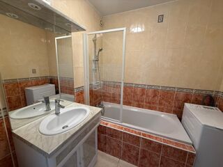  Appartement à louer 2 pièces 45 m²