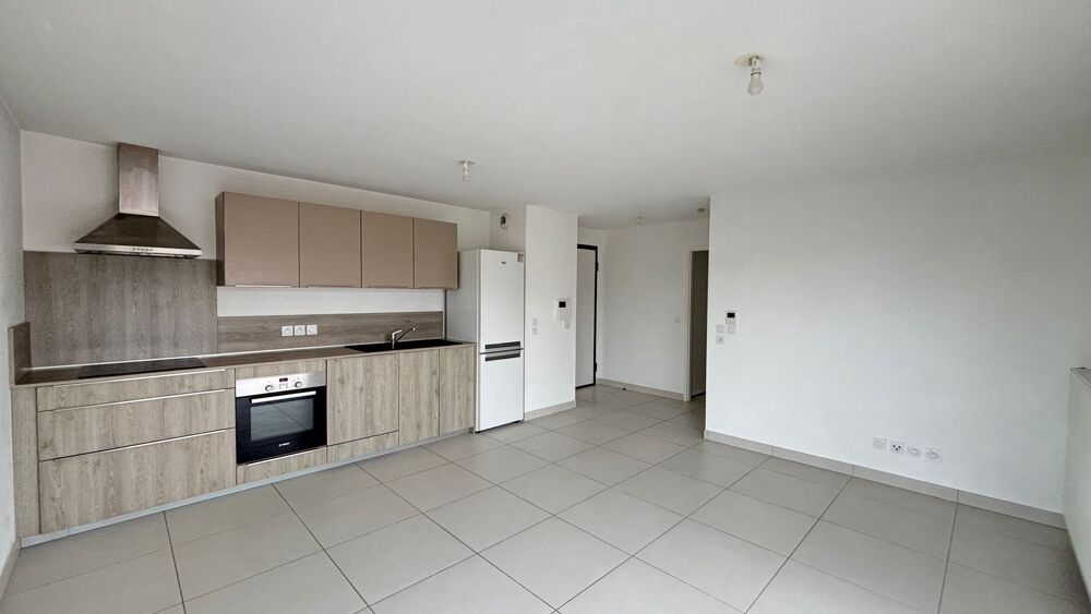 Location Appartement T3 Proche gare Léman Express Ville la grand