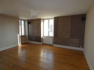  Appartement � louer 5 pi�ces 103 m�