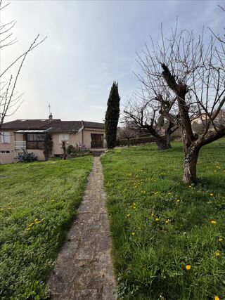  Maison � louer 8 pi�ces 162 m� Sainte-foy-les-lyon