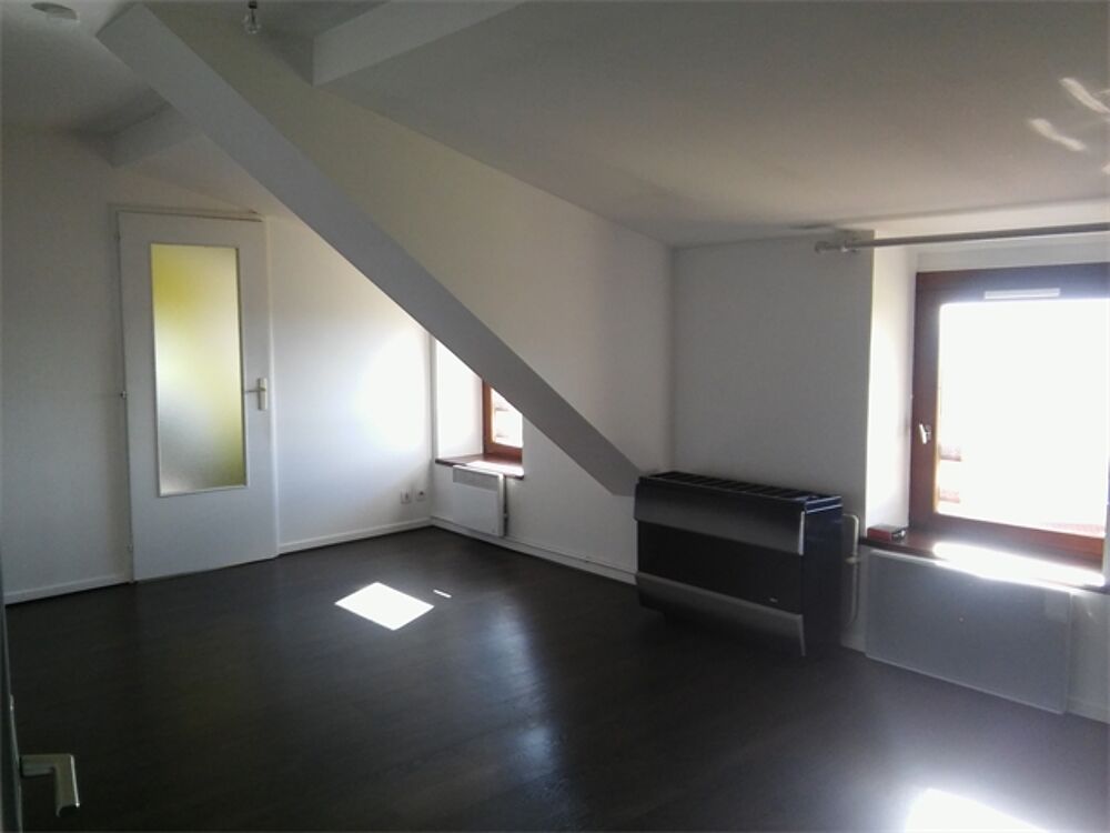 Location Appartement FLEURIEUX SUR L'ARBRESLE Centre - T3 de 62m² Fleurieux-sur-l'arbresle