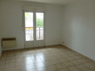  Appartement à louer 4 pièces 68 m²