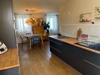  Appartement à louer 4 pièces 65 m²