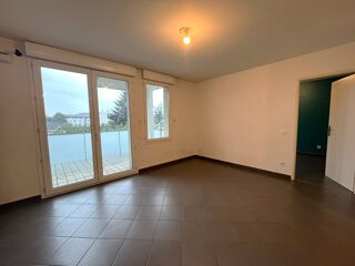  Appartement à louer 2 pièces 43 m²