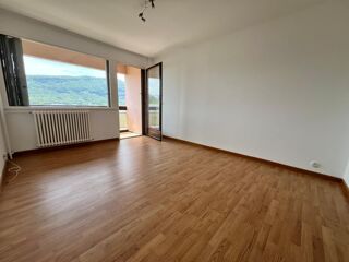  Appartement � louer 4 pi�ces 80 m�