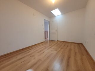  Appartement  louer 4 pices 95 m