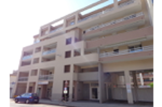  Parking / Garage à louer 