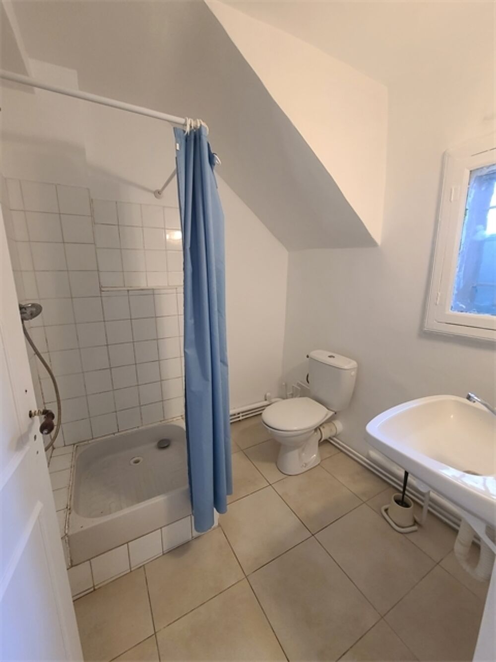 Location Appartement Studio rénové centre ville Montpellier
