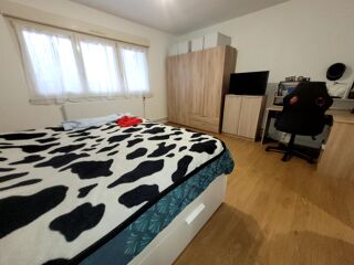  Appartement � louer 5 pi�ces 114 m�