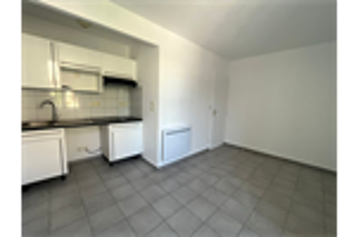  Appartement à louer 1 pièce 25 m²