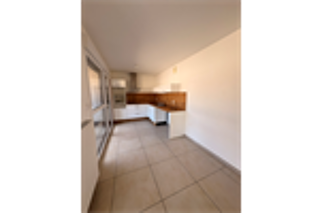  Appartement à louer 3 pièces 67 m²