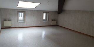  Appartement à louer 4 pièces 46 m²