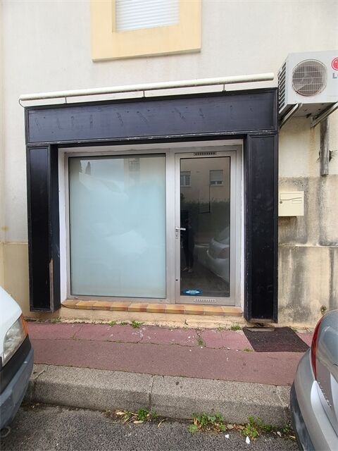 LOCAL COMMERCIAL - Avenue du Mar&eacute;chal Leclerc 525 34000 Montpellier