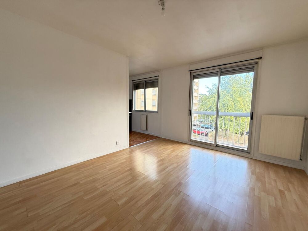 Location Appartement Studio cente ville, proche transports Annemasse