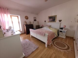  Maison � louer 4 pi�ces 131 m�