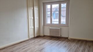  Appartement � louer 3 pi�ces 90 m�