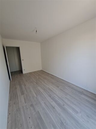  Appartement à louer 2 pièces 48 m²