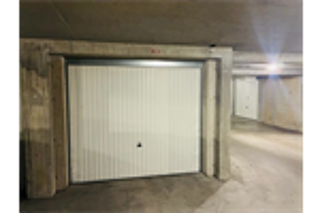  Parking / Garage à louer 14 m²