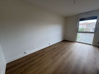  Appartement à louer 1 pièce 39 m²