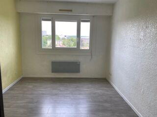  Appartement à louer 1 pièce 17 m²