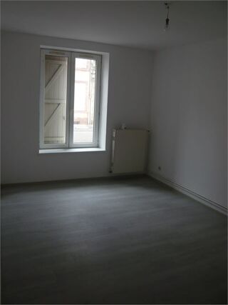  Appartement à louer 2 pièces 38 m²