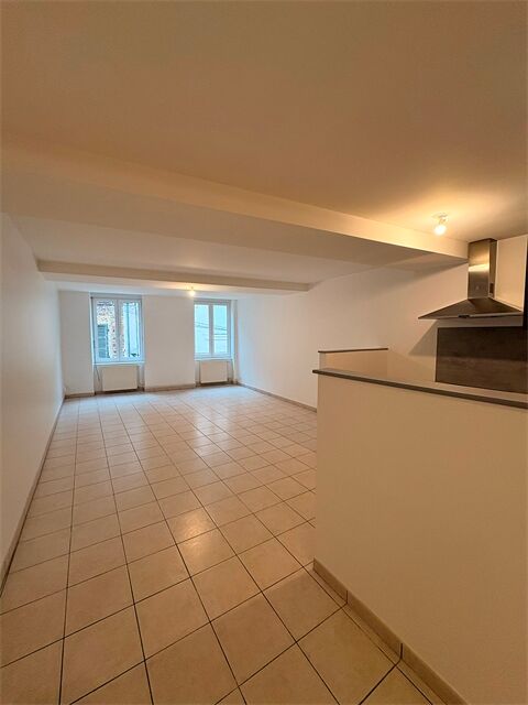  Appartement � louer 4 pi�ces 93 m�