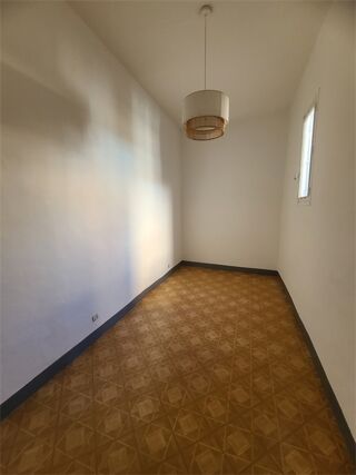  Appartement à louer 2 pièces 35 m²