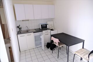  Appartement à louer 1 pièce 26 m²