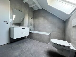  Appartement à louer 2 pièces 44 m²