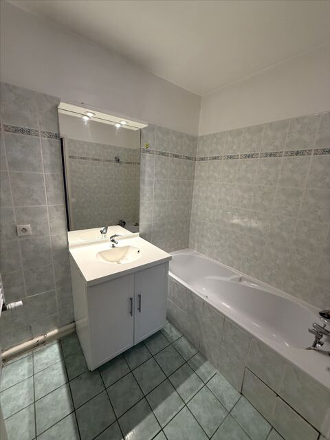  Appartement � louer 2 pi�ces 55 m�