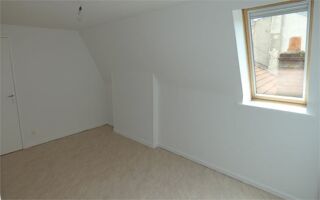  Appartement à louer 2 pièces 65 m²