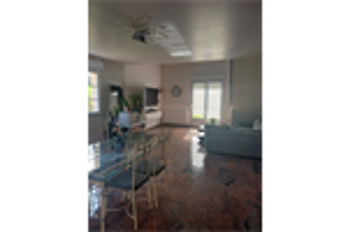  Maison à louer 7 pièces 180 m²