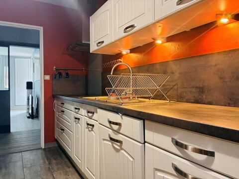  Appartement � louer 4 pi�ces 80 m�