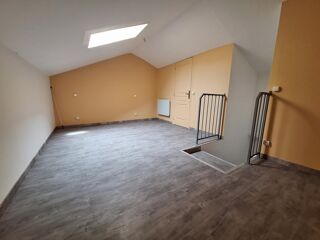  Appartement à louer 3 pièces 71 m²