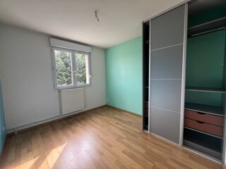 Appartement  louer 4 pices 86 m