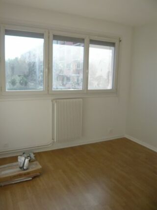  Appartement à louer 2 pièces 38 m²