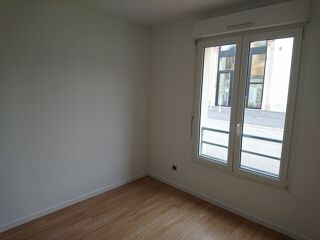  Appartement à louer 4 pièces 72 m²