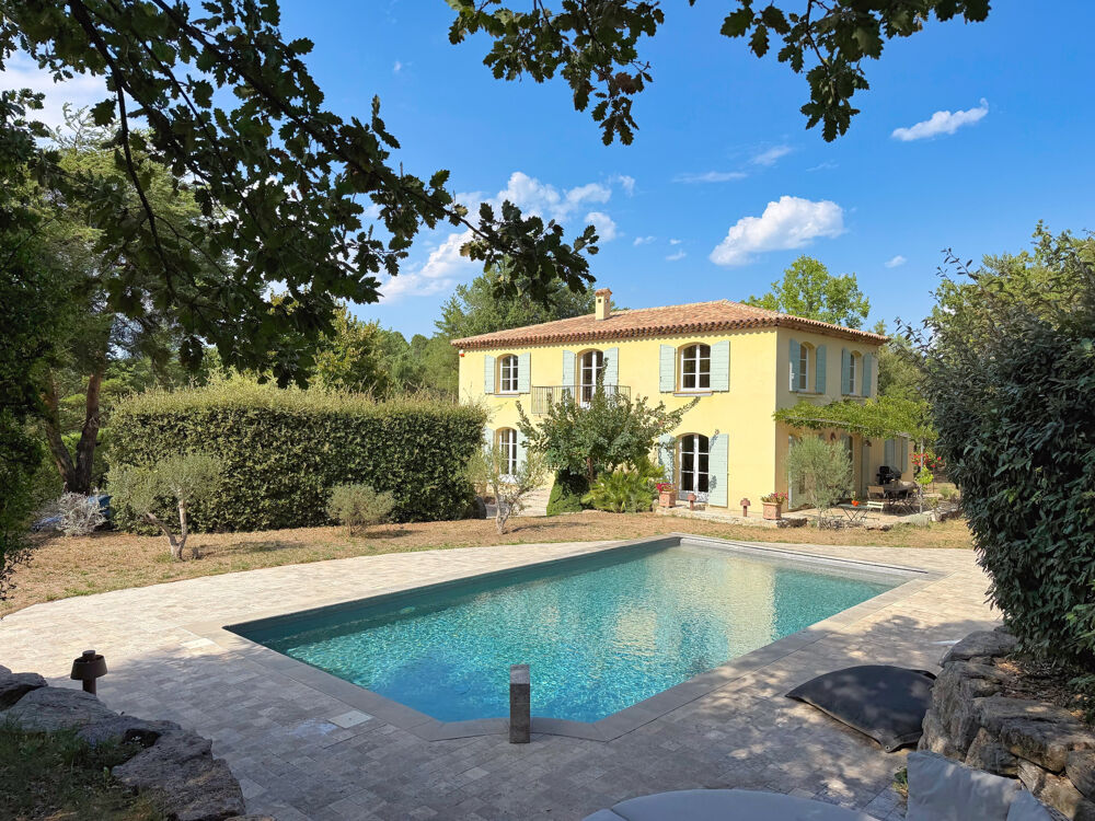 Vente Maison Bastide provençale avec piscine au cœur du Domaine Saint-Pierre de Tourtour Tourtour