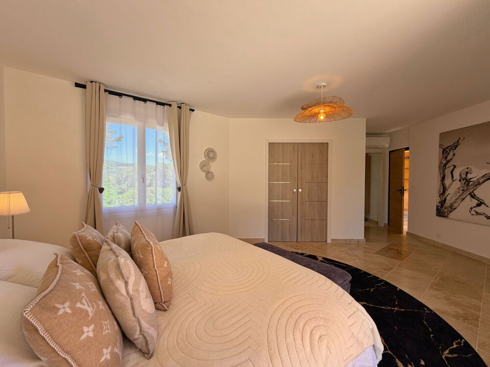 � vendre  Propri�t�/ch�teau Lorgues (83510)