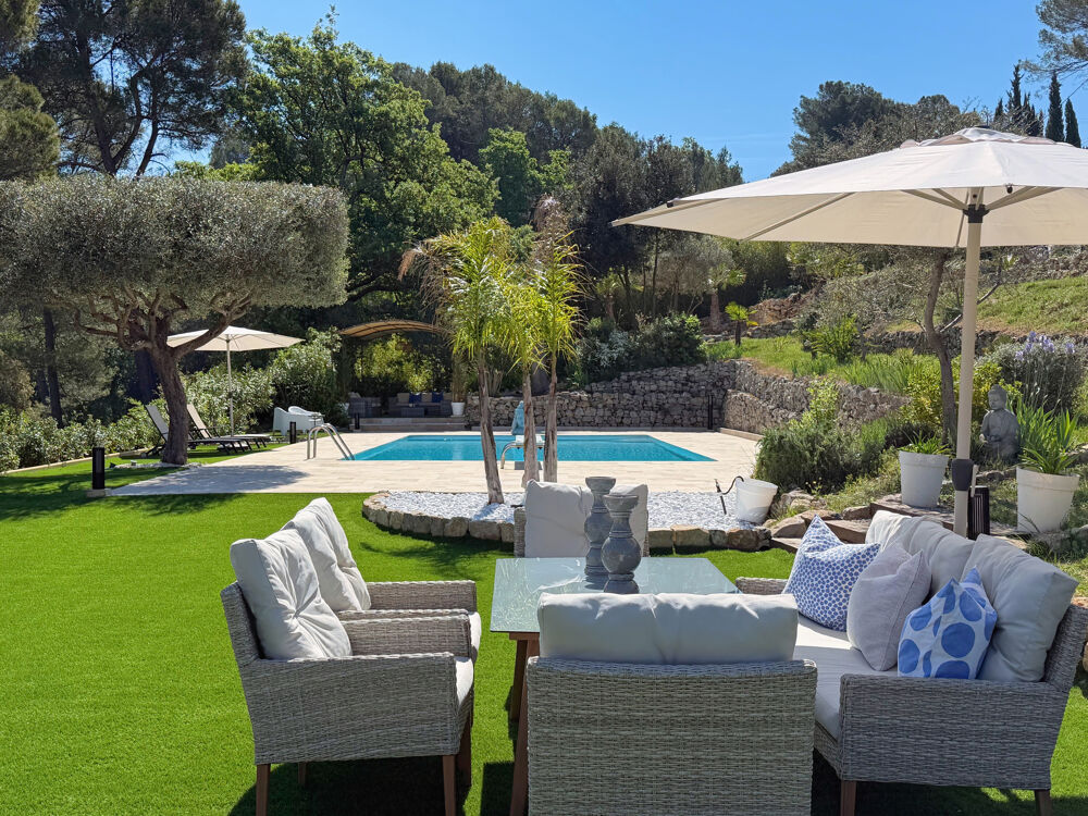 � vendre  Propri�t�/ch�teau Lorgues (83510)