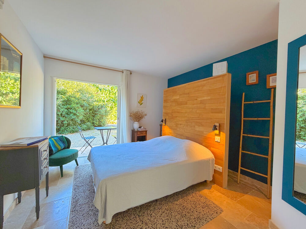 à vendre  Propriété/château Lorgues (83510)
