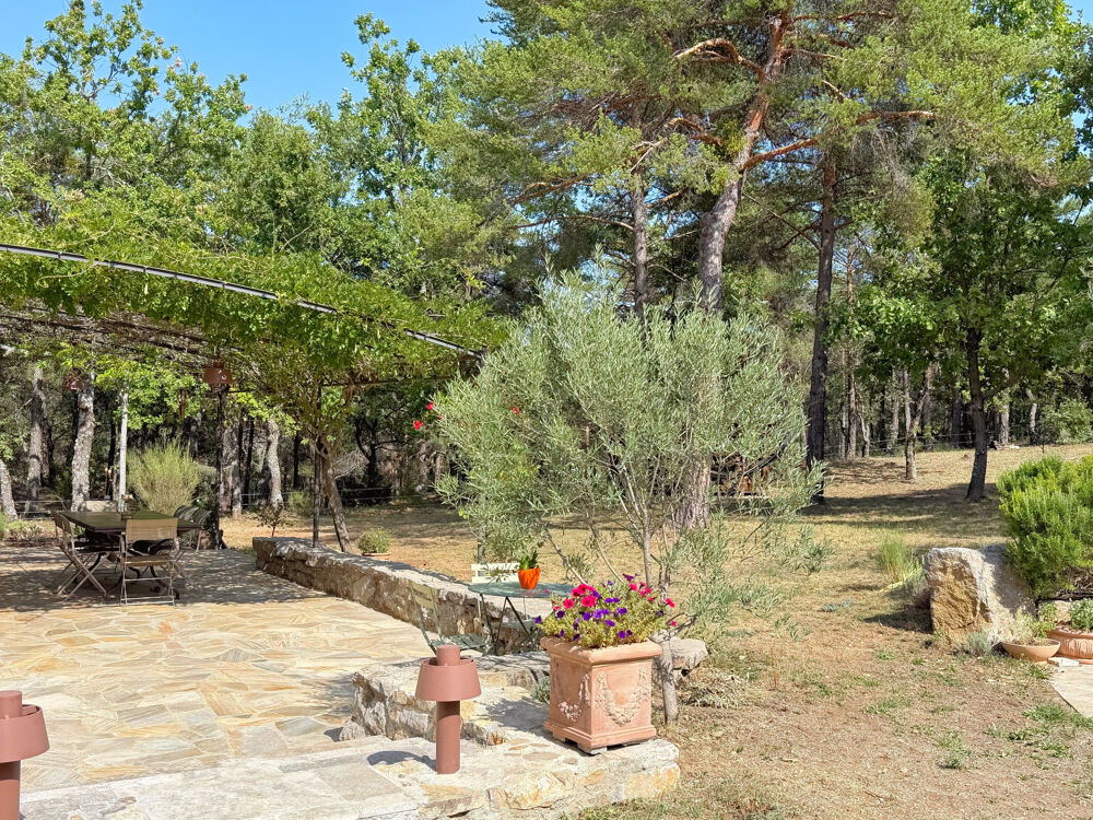 Vente Maison Bastide provençale avec piscine au cœur du Domaine Saint-Pierre de Tourtour Tourtour