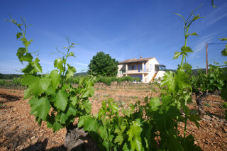  Propri�t�/ch�teau � vendre 11 pi�ces 200 m�