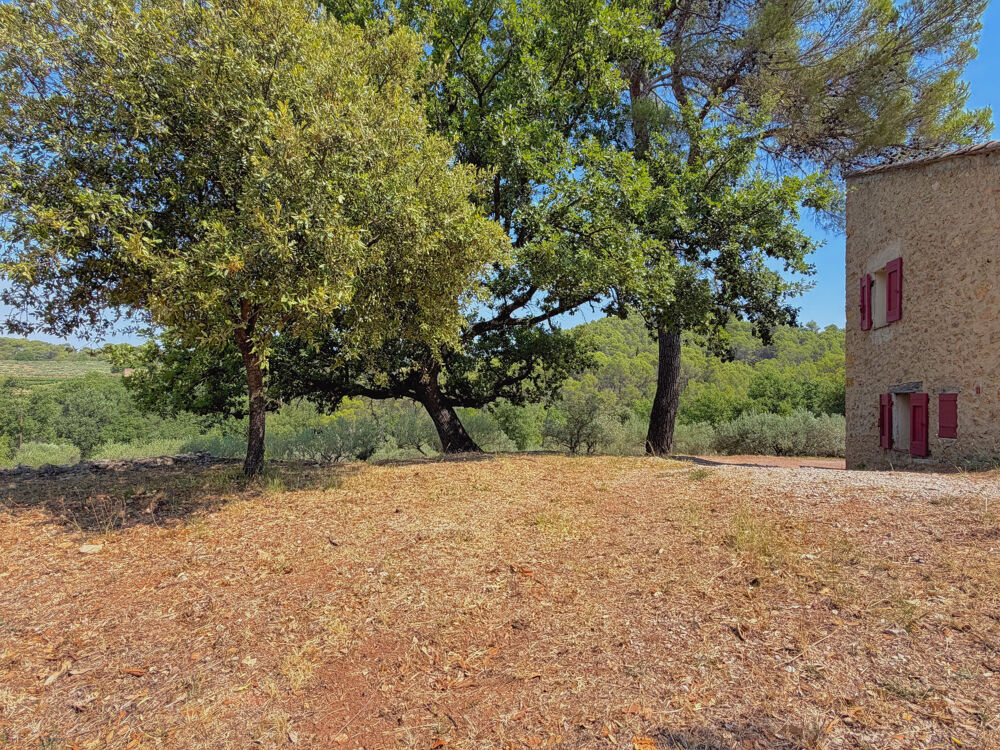 à vendre  Propriété/château Lorgues (83510)